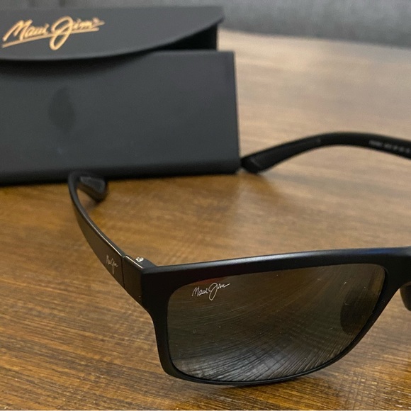 Maui Jim Men's and Women's POKOWAI Arch Polarized Rectangular Sunglasses - Picture 9 of 9